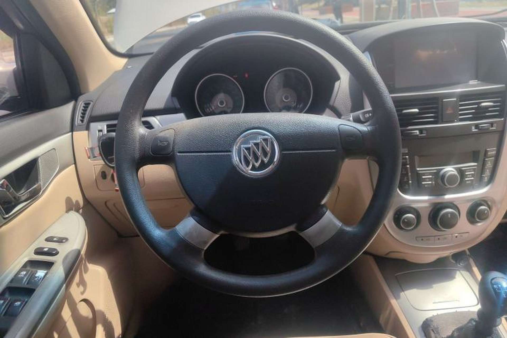 Used Buick Excelle 2013 1.5L Manual Classic Model Steering Wheel