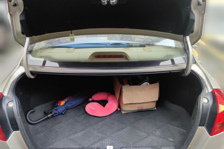 Used Buick Excelle 2013 1.5L Automatic Classic Model Trunk