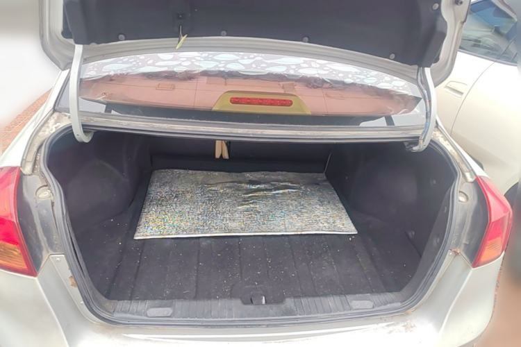 Used Buick Excelle 2013 1.5L Automatic Classic Model Trunk
