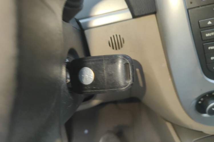 Used Buick Excelle 2013 1.5L Automatic Classic Model Vehicle Key