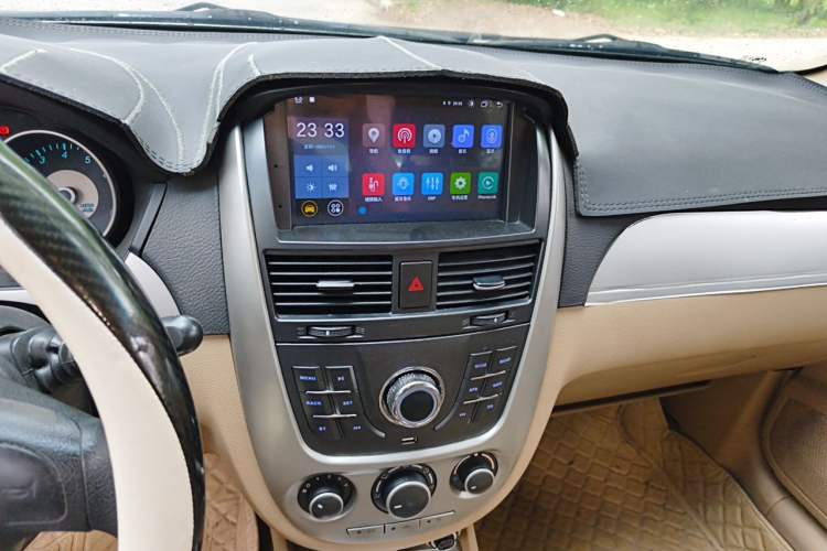 Used Buick Excelle 2013 1.5L Automatic Classic Model Audio And AC Panel