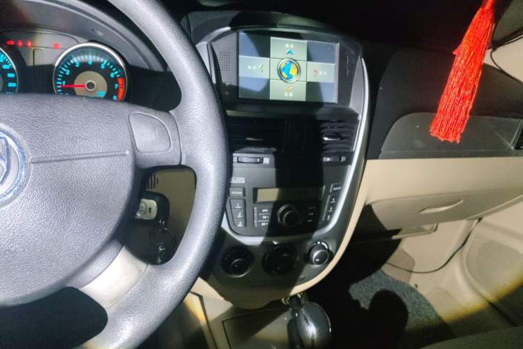 Used Buick Excelle 2013 1.5L Automatic Classic Model Audio And AC Panel