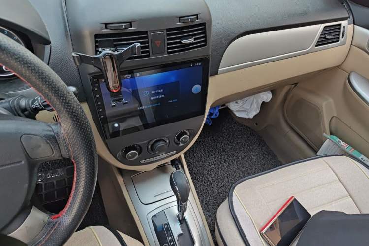 Used Buick Excelle 2013 1.5L Automatic Classic Model Audio And AC Panel