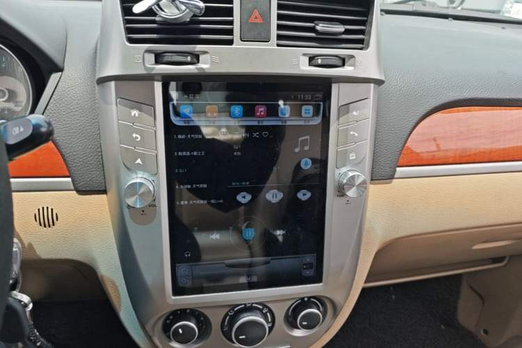 Used Buick Excelle 2013 1.5L Automatic Luxury Model Audio And AC Panel