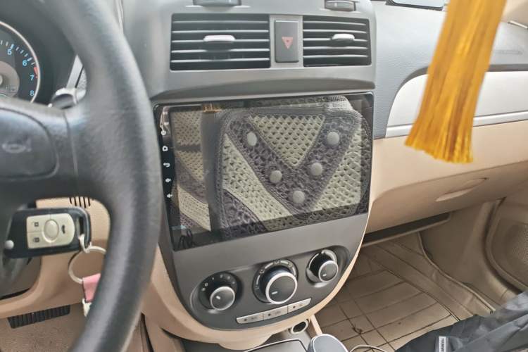 Used Buick Excelle 2013 1.5L Automatic Classic Model Audio And AC Panel