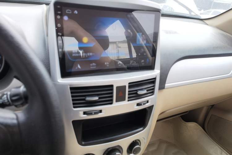 Used Buick Excelle 2013 1.5L Automatic Classic Model Audio And AC Panel