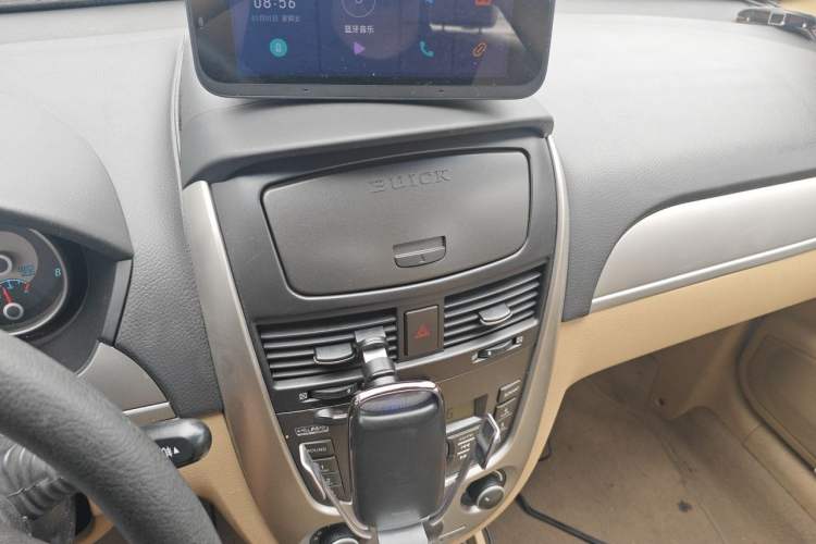 Used Buick Excelle 2013 1.5L Automatic Classic Model Audio And AC Panel