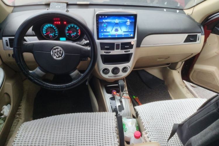 Used Buick Excelle 2013 1.5L Automatic Classic Model Center Console