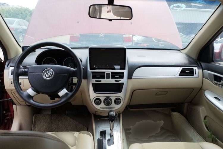 Used Buick Excelle 2013 1.5L Automatic Classic Model Center Console