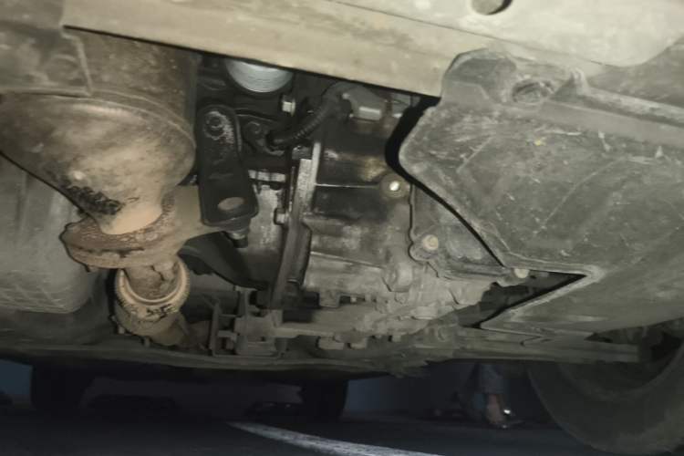 Used Buick Excelle 2013 1.5L Automatic Classic Model Chassis Front