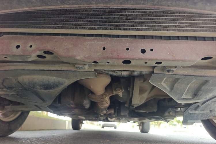 Used Buick Excelle 2013 1.5L Manual Classic Model Chassis Front