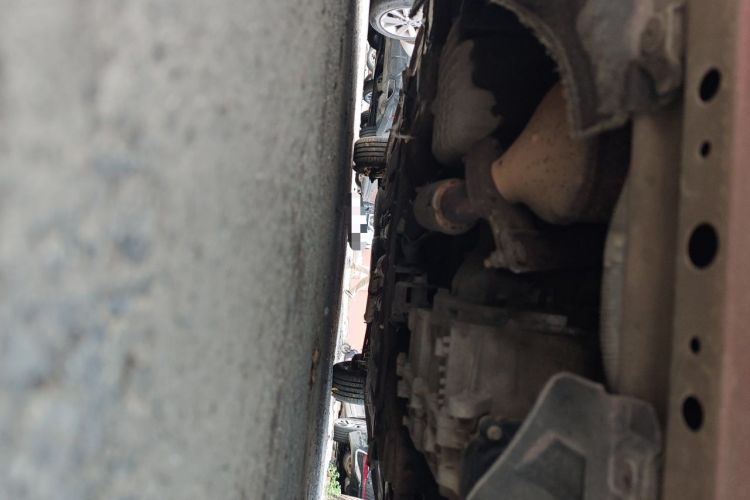 Used Buick Excelle 2013 1.5L Automatic Classic Model Chassis Front
