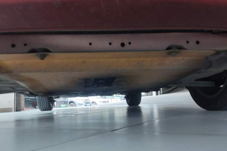 Used Buick Excelle 2013 1.5L Automatic Luxury Model Chassis Front