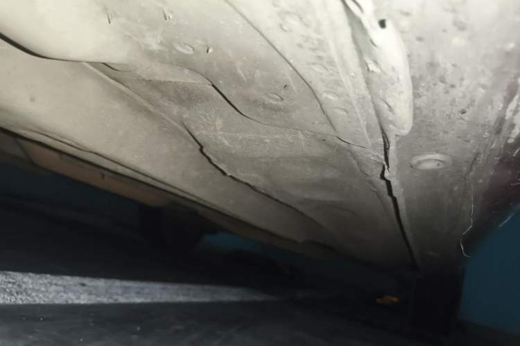 Used Buick Excelle 2013 1.5L Automatic Classic Model Chassis Front Left