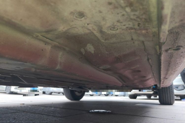 Used Buick Excelle 2013 1.5L Automatic Classic Model Chassis Front Left