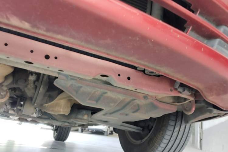 Used Buick Excelle 2013 1.5L Manual Classic Model Chassis Front Left