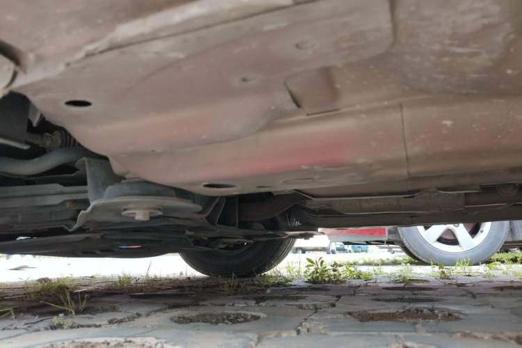 Used Buick Excelle 2013 1.5L Automatic Classic Model Chassis Front Left