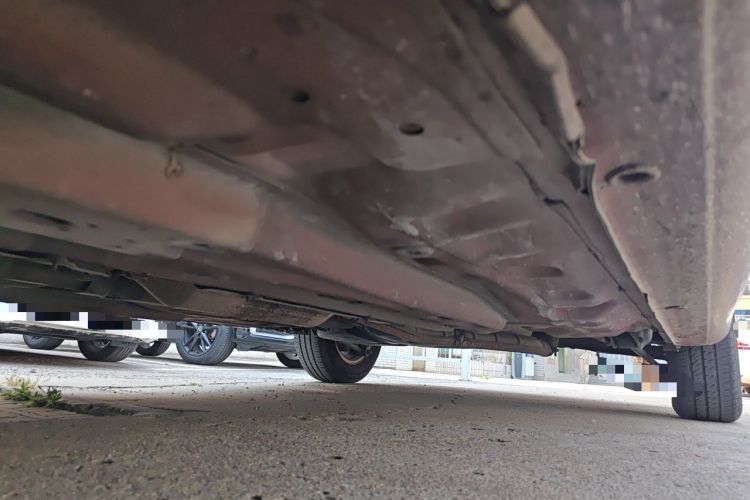 Used Buick Excelle 2013 1.5L Automatic Classic Model Chassis Front Left