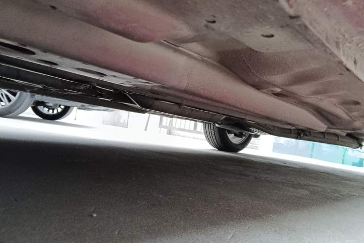 Used Buick Excelle 2013 1.5L Manual Luxury Model Chassis Front Left