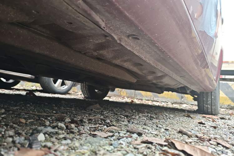 Used Buick Excelle 2013 1.5L Automatic Classic Model Chassis Front Left