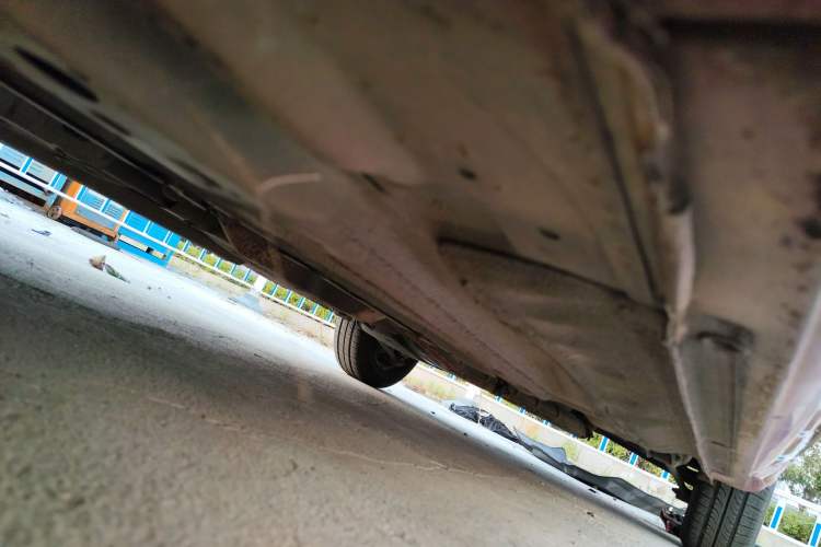 Used Buick Excelle 2013 1.5L Automatic Classic Model Chassis Front Left