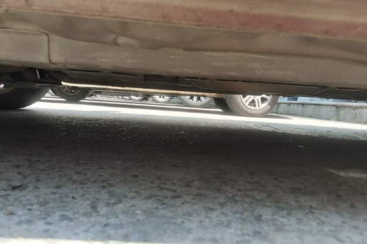 Used Buick Excelle 2013 1.5L Automatic Classic Model Chassis Front Left