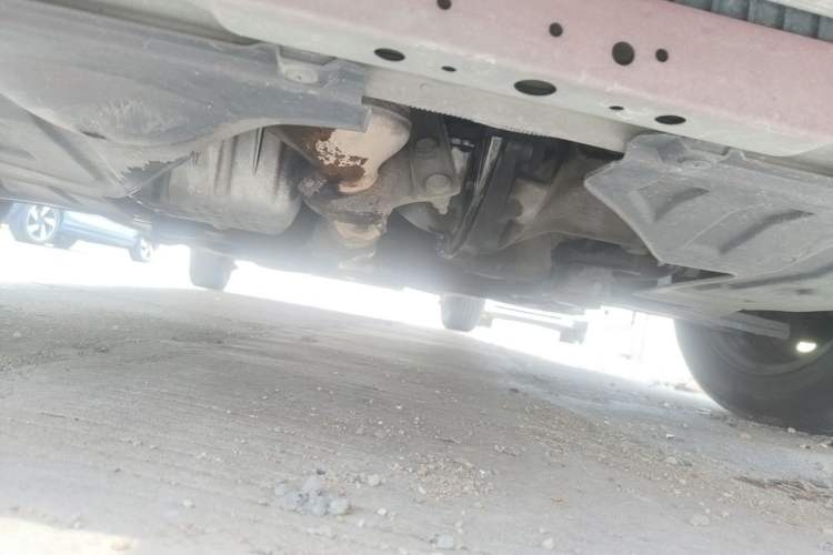 Used Buick Excelle 2013 1.5L Manual Classic Model Chassis Front