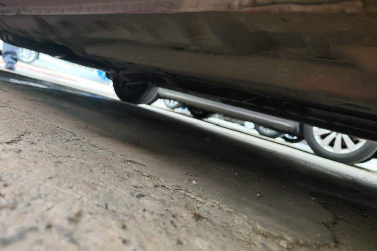 Used Buick Excelle 2013 1.5L Automatic Classic Model Chassis Front Right