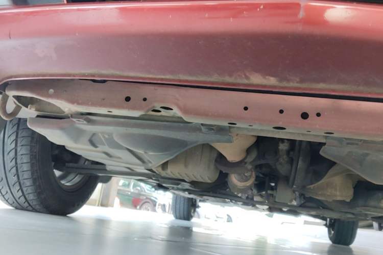 Used Buick Excelle 2013 1.5L Manual Classic Model Chassis Front Right