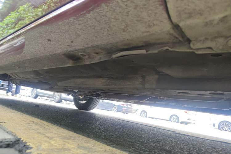 Used Buick Excelle 2013 1.5L Automatic Classic Model Chassis Front Right