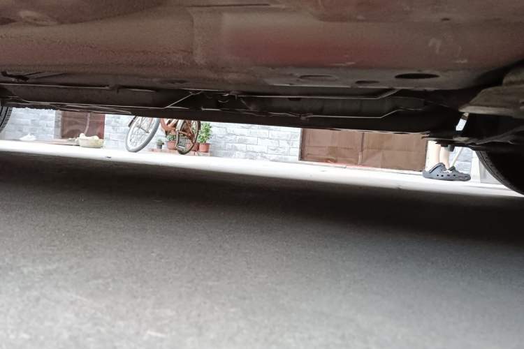 Used Buick Excelle 2013 1.5L Manual Luxury Model Chassis Front Right