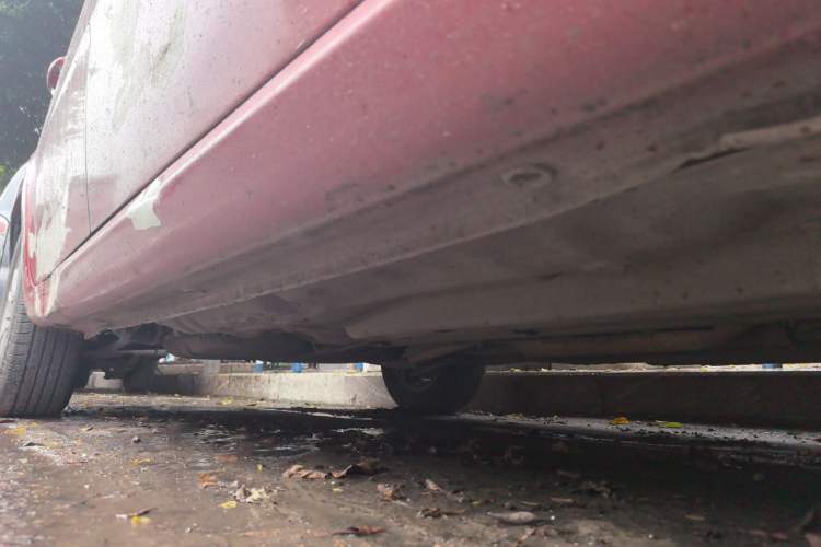 Used Buick Excelle 2013 1.5L Manual Classic Model Chassis Front Right