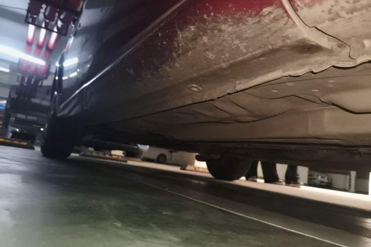 Used Buick Excelle 2013 1.5L Automatic Classic Model Chassis Front Right