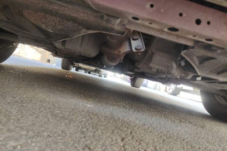 Used Buick Excelle 2013 1.5L Automatic Classic Model Chassis Front