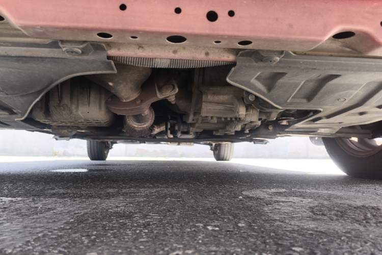 Used Buick Excelle 2013 1.5L Automatic Classic Model Chassis Front
