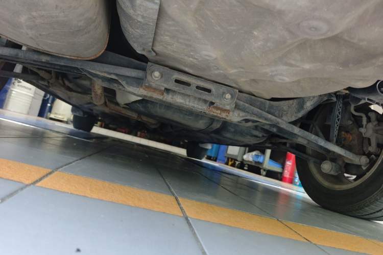 Used Buick Excelle 2013 1.5L Automatic Luxury Model Chassis Rear