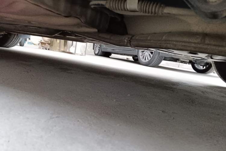 Used Buick Excelle 2013 1.5L Manual Luxury Model Chassis Rear Left