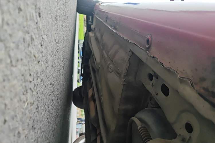 Used Buick Excelle 2013 1.5L Manual Classic Model Chassis Rear Left