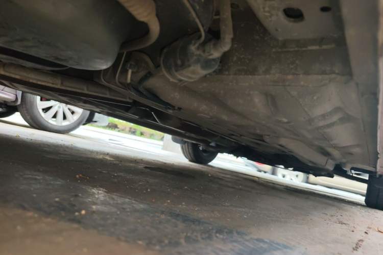 Used Buick Excelle 2013 1.5L Automatic Classic Model Chassis Rear Right