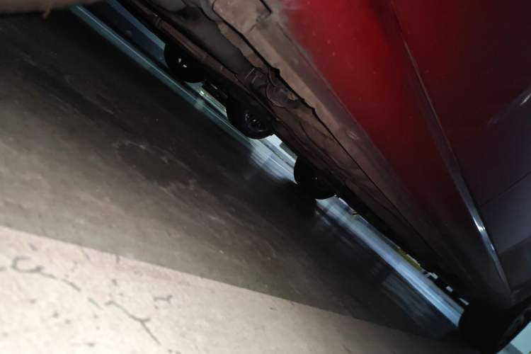 Used Buick Excelle 2013 1.5L Automatic Classic Model Chassis Rear Right