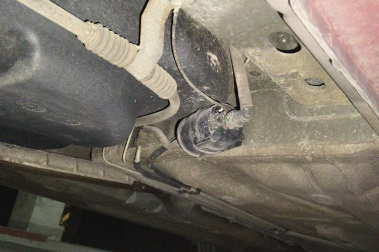 Used Buick Excelle 2013 1.5L Manual Classic Model Chassis Rear Right