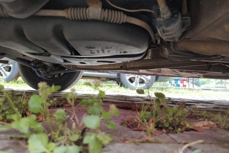 Used Buick Excelle 2013 1.5L Automatic Classic Model Chassis Rear Right