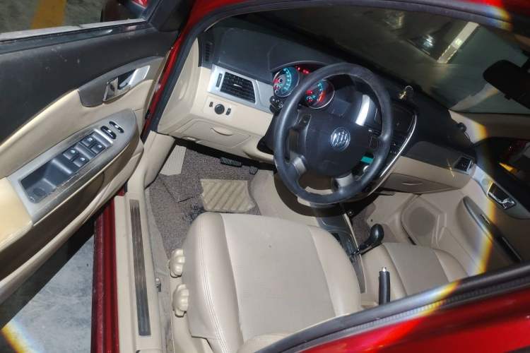 Used Buick Excelle 2013 1.5L Automatic Classic Model Driver Seat