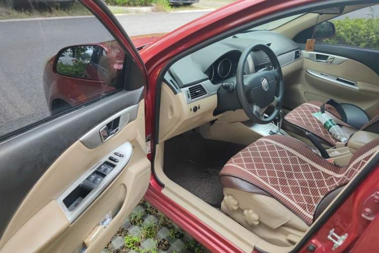 Used Buick Excelle 2013 1.5L Automatic Classic Model Driver Seat