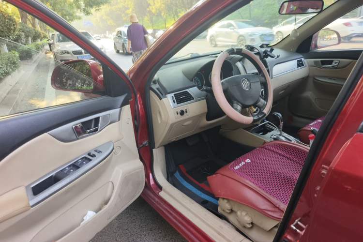 Used Buick Excelle 2013 1.5L Automatic Classic Model Driver Seat
