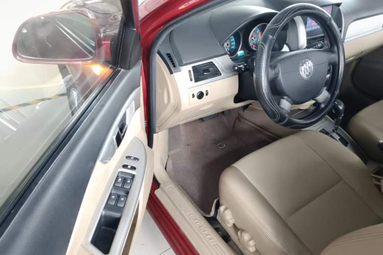 Used Buick Excelle 2013 1.5L Automatic Classic Model Driver Seat