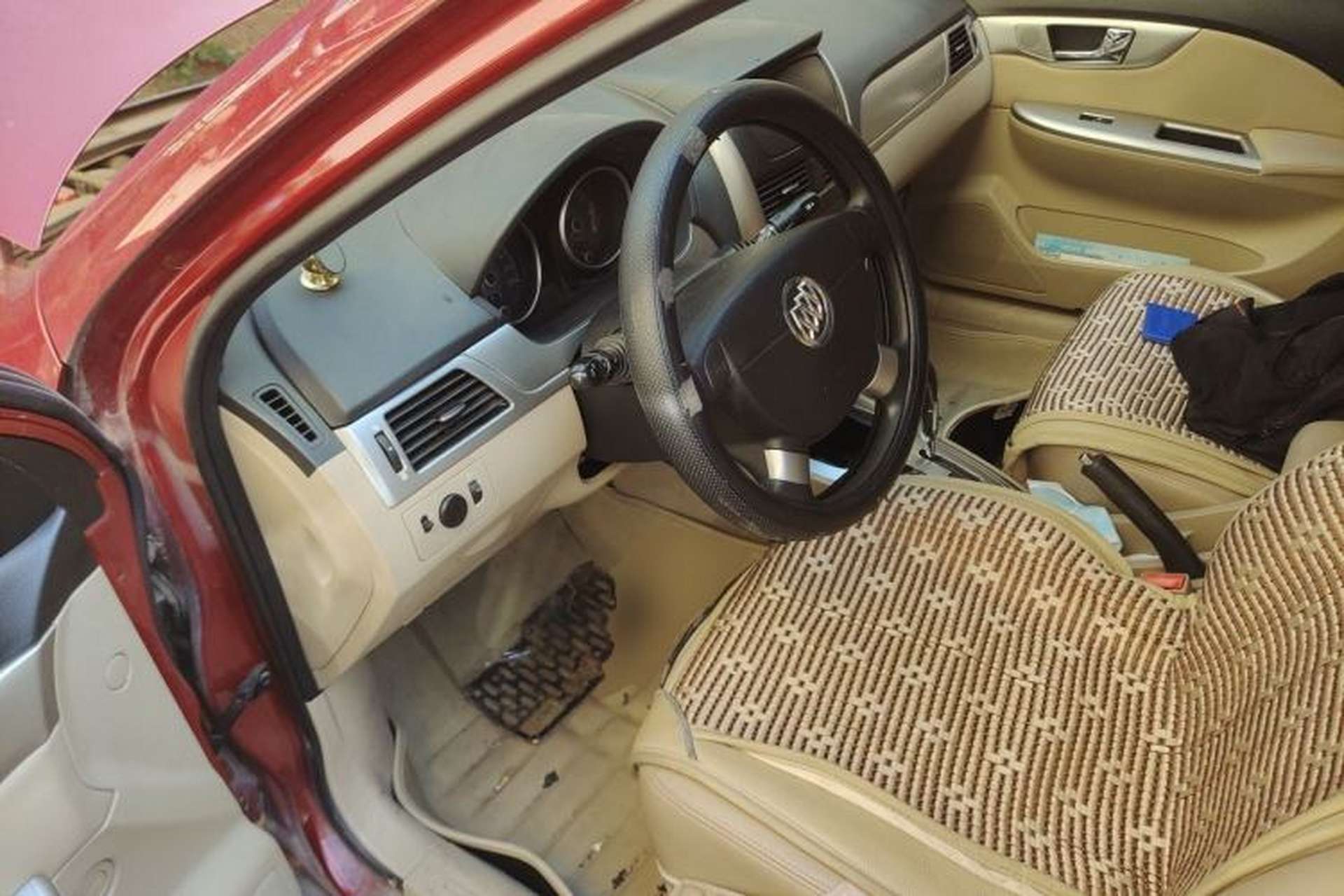 Used Buick Excelle 2013 1.5L Automatic Classic Model Driver Seat
