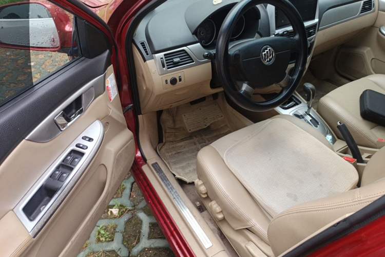 Used Buick Excelle 2013 1.5L Automatic Classic Model Driver Seat