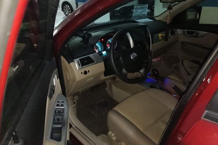 Used Buick Excelle 2013 1.5L Automatic Classic Model Driver Seat