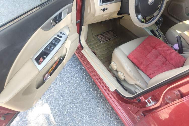 Used Buick Excelle 2013 1.5L Automatic Classic Model Driver Seat